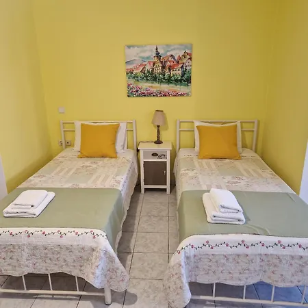 Halepa Apartament *